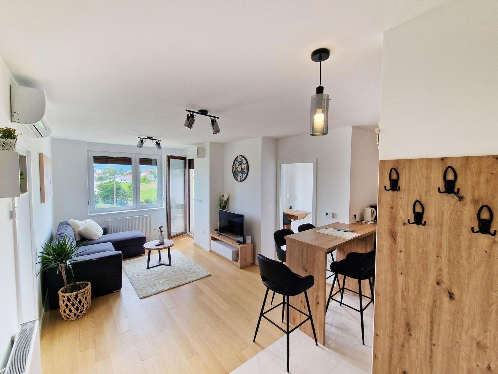 Apartment Queen Károlyváros Kültér fotó