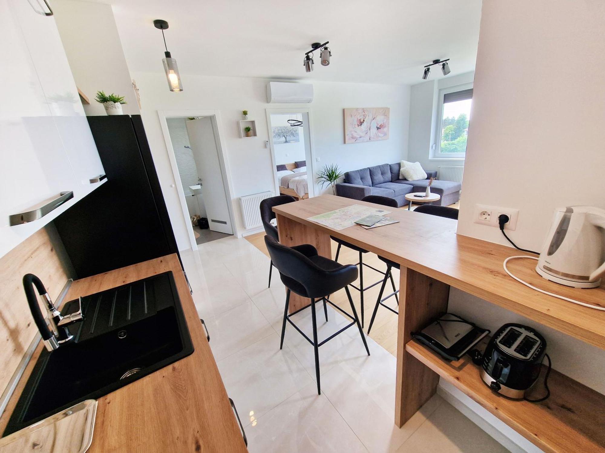 Apartment Queen Károlyváros Kültér fotó
